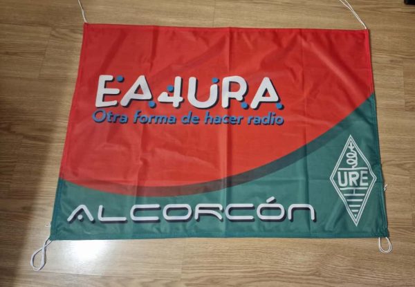 Bandera EA4URA